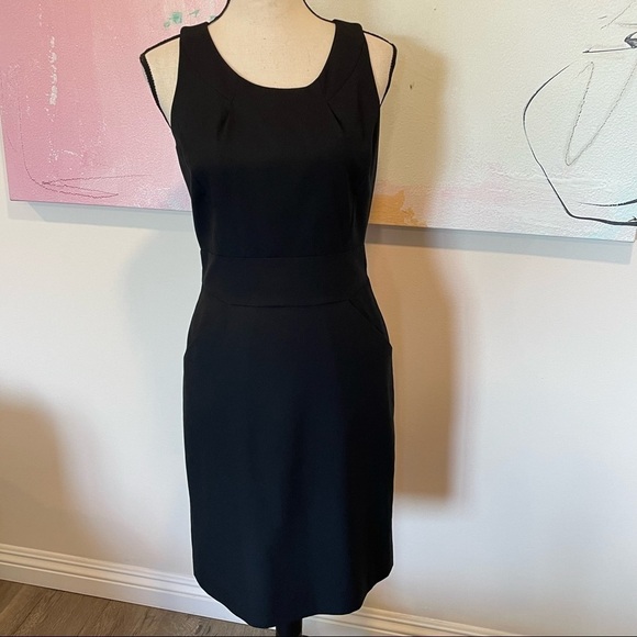 J Crew Dress Emmaleigh Wool Sheath Black sleeveless Pockets Classic size 2. - Picture 2 of 9
